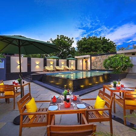 Royale Sarovar Portico Agra Agra  Ngoại thất bức ảnh