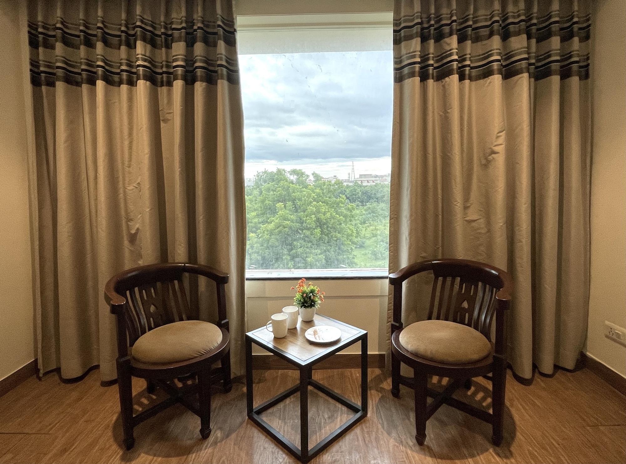 Royale Sarovar Portico Agra Agra  Ngoại thất bức ảnh