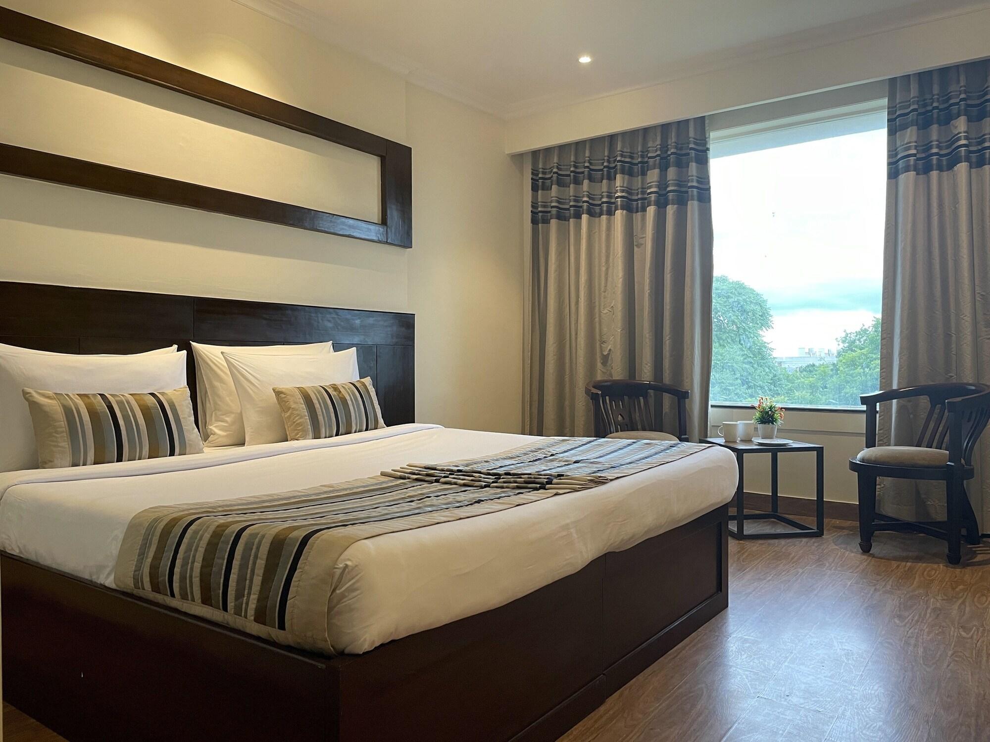 Royale Sarovar Portico Agra Agra  Ngoại thất bức ảnh