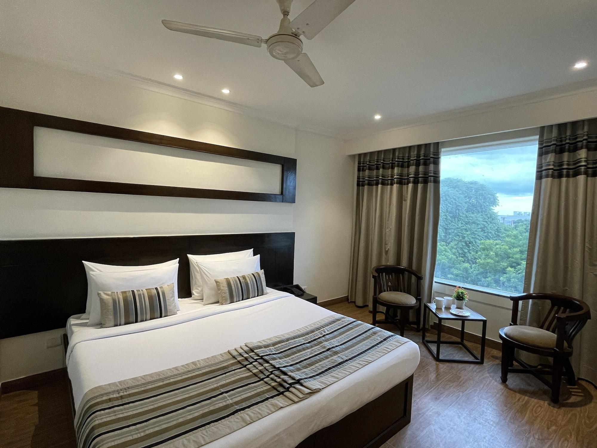 Royale Sarovar Portico Agra Agra  Ngoại thất bức ảnh