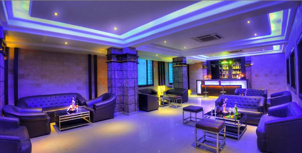 Royale Sarovar Portico Agra Agra  Ngoại thất bức ảnh