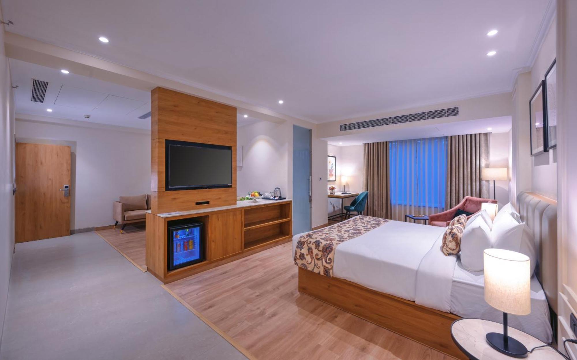 Royale Sarovar Portico Agra Agra  Ngoại thất bức ảnh