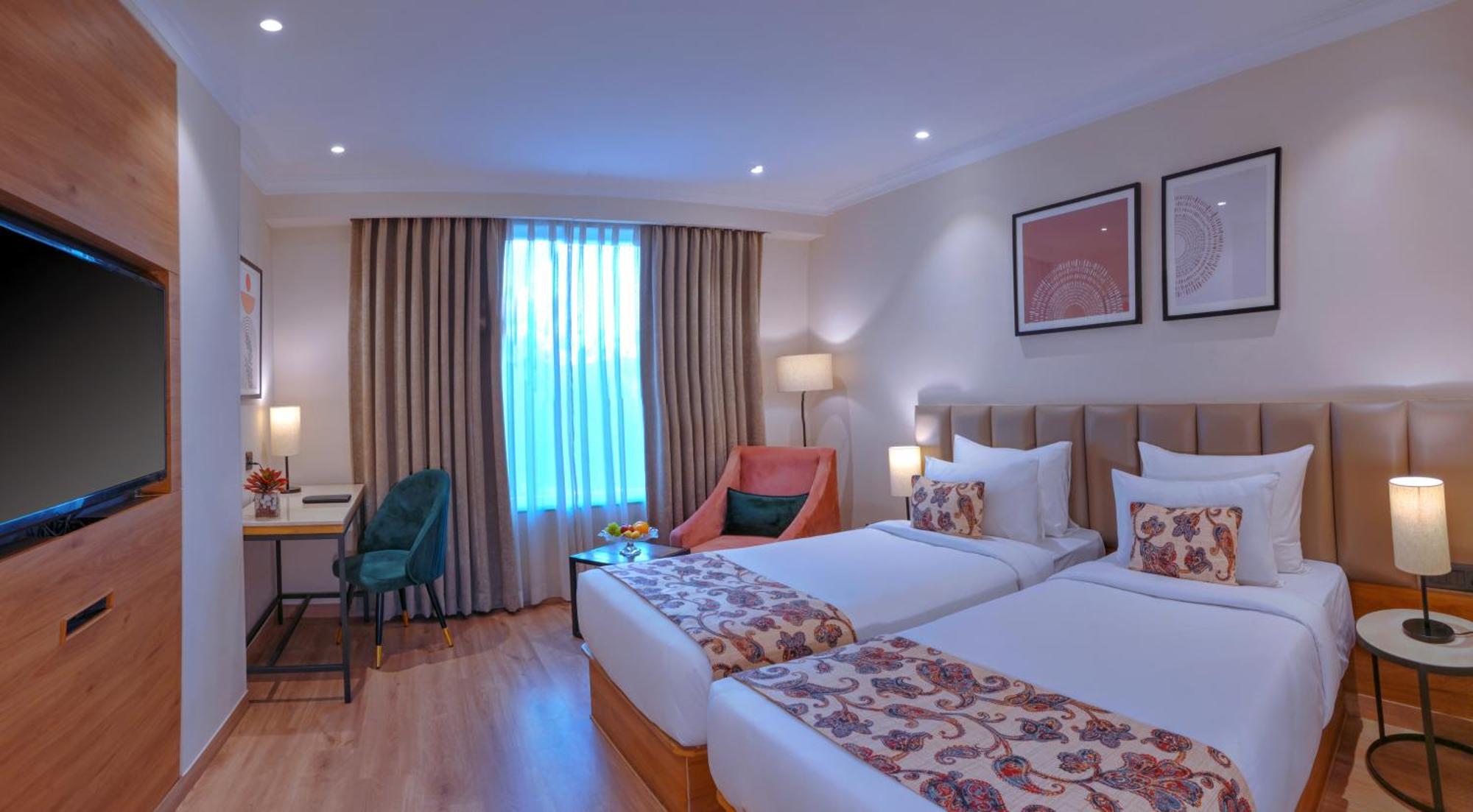 Royale Sarovar Portico Agra Agra  Ngoại thất bức ảnh