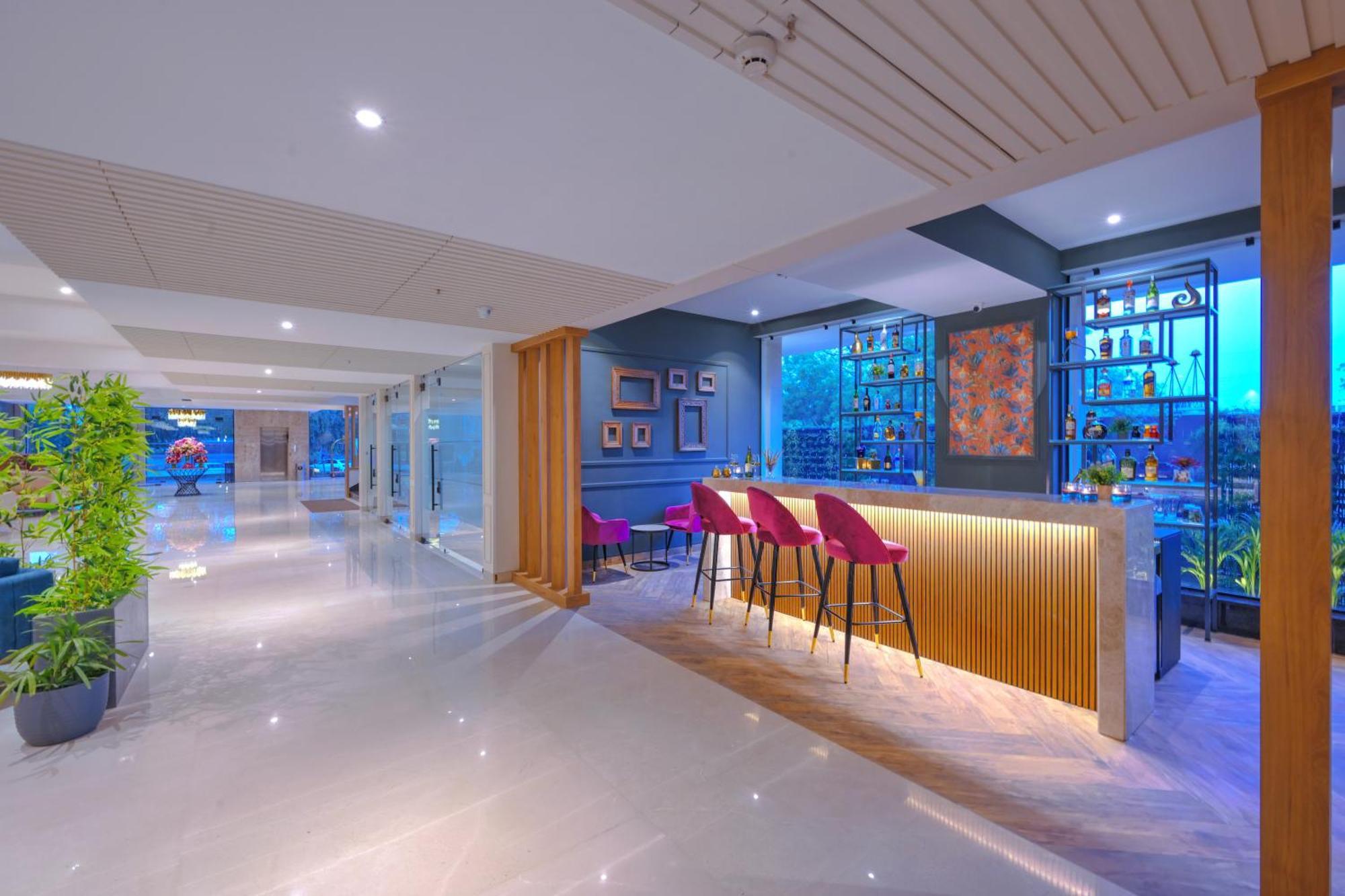 Royale Sarovar Portico Agra Agra  Ngoại thất bức ảnh