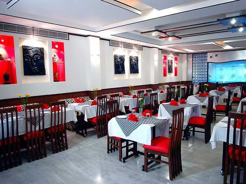 Royale Sarovar Portico Agra Agra  Ngoại thất bức ảnh